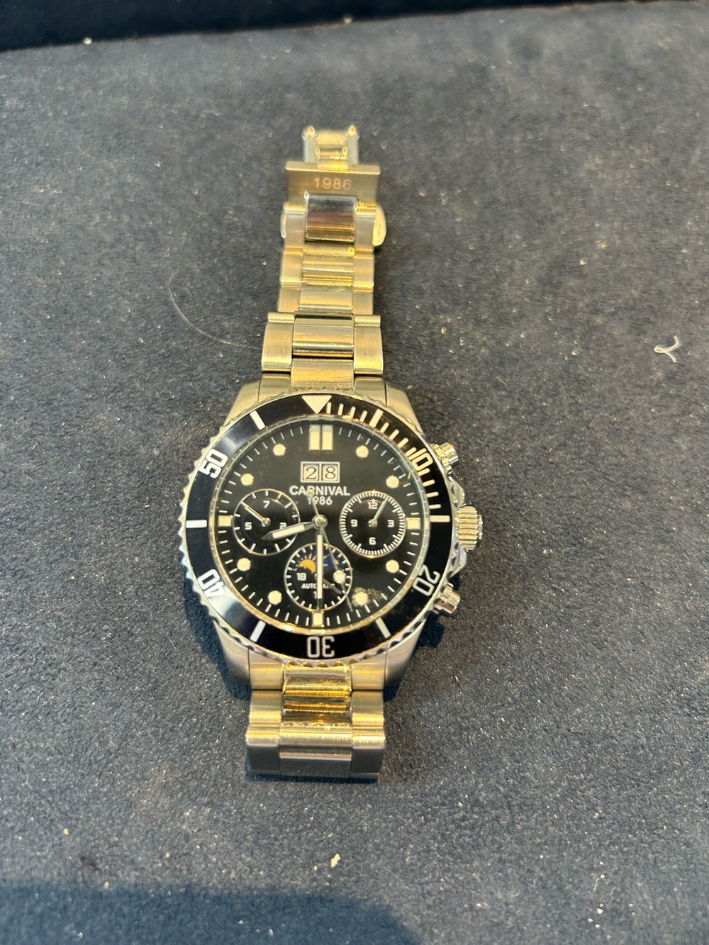 Carnival 1986 Stainless Steel Chronograph Watch - Black Dial